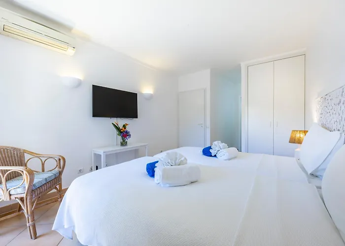 Апартаменты Palmeira Лагуш