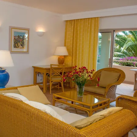 Vila Palmeira Beach Resort