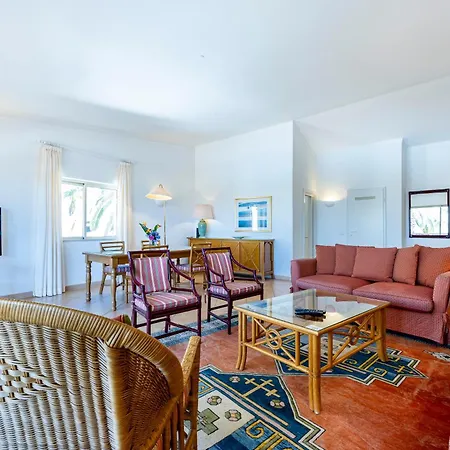 Vila Palmeira Beach Resort